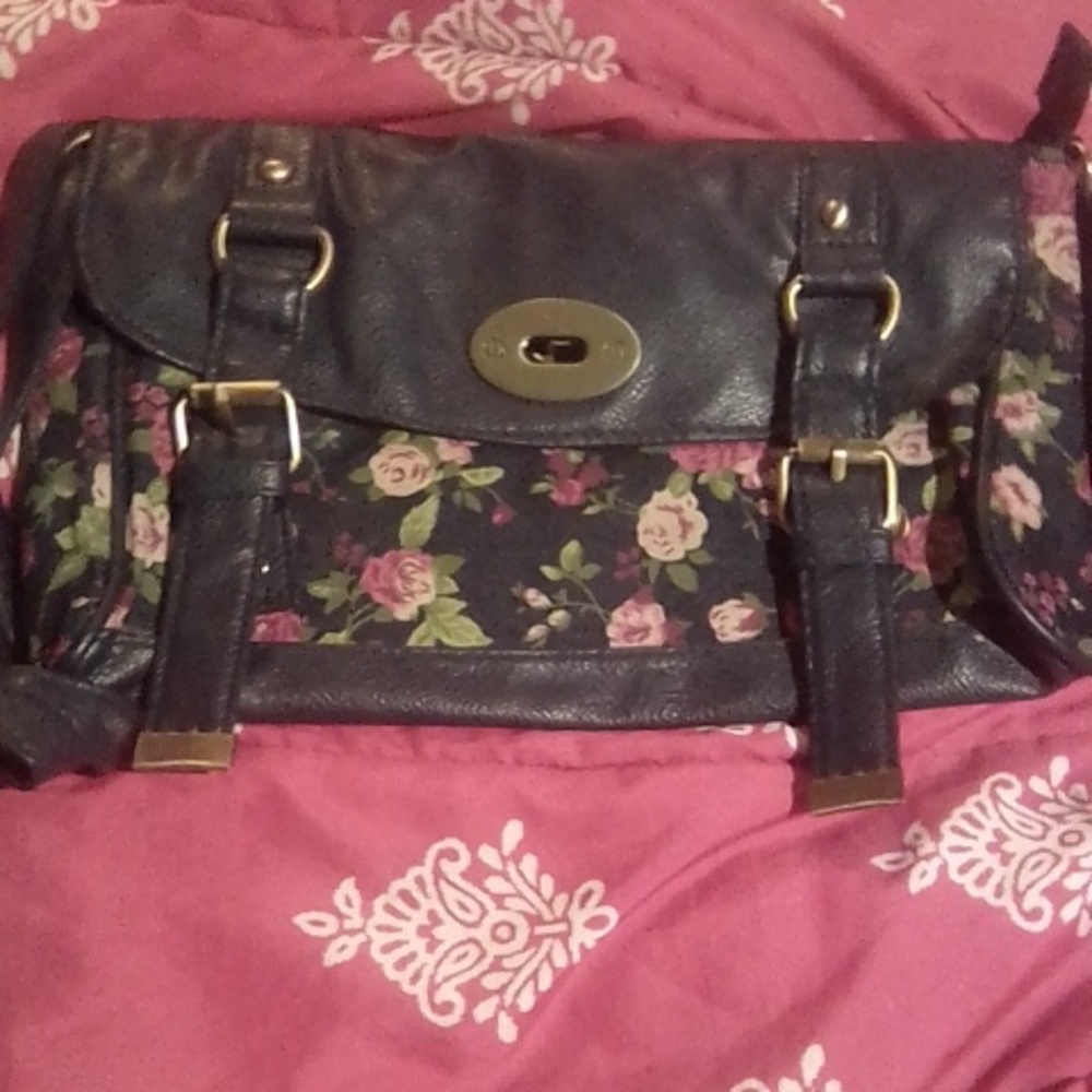 Dark blue floral purse